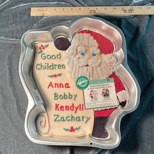 Vtg Metal Santa Baking Pan